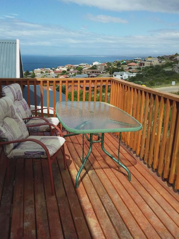 To Let 1 Bedroom Property for Rent in Dana Bay Western Cape